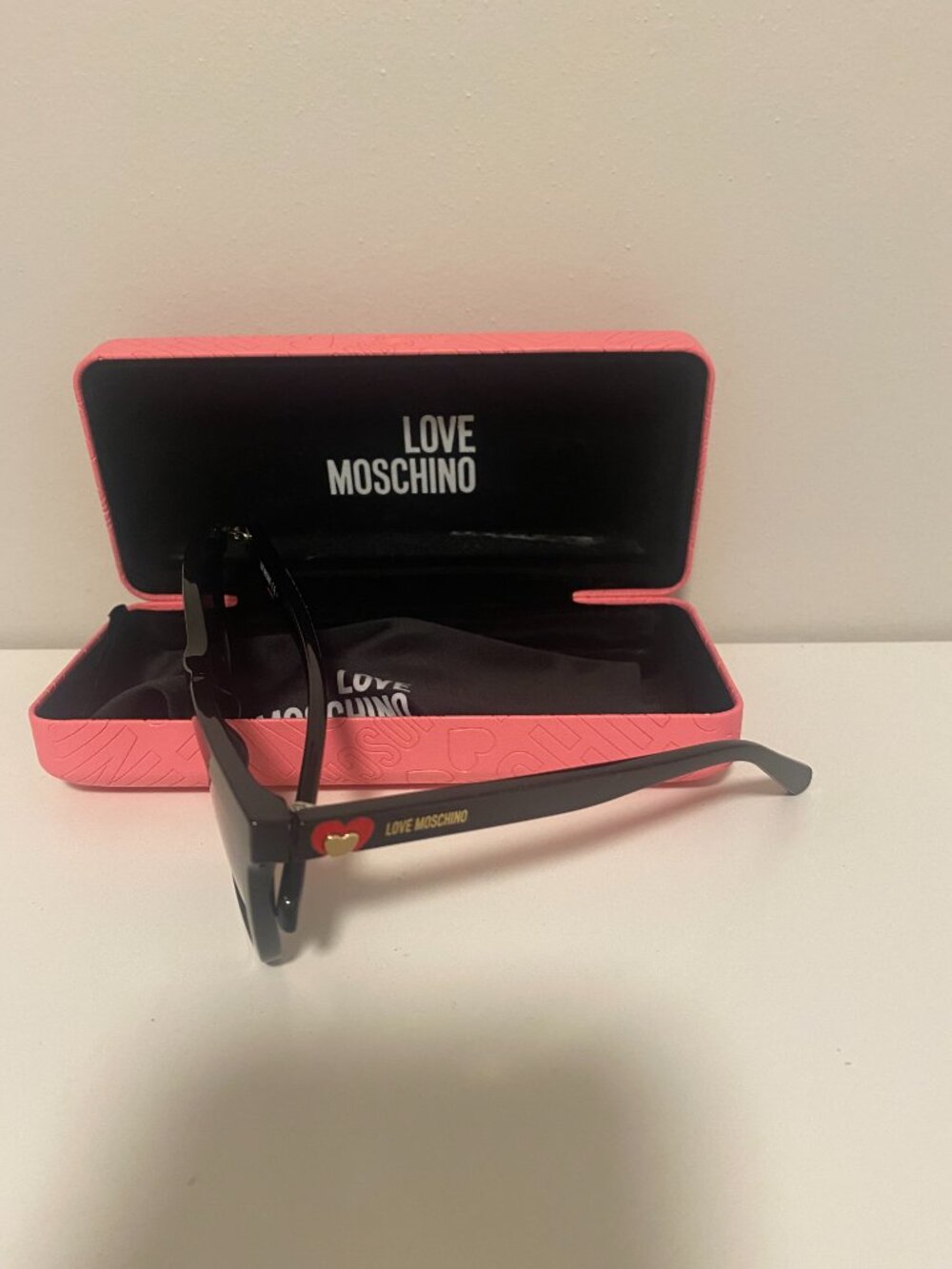 NWT Love Moschino Black Sunglasses - Picture 8 of 10